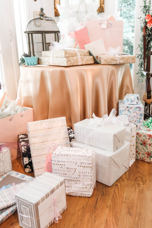 Bridal Shower Etiquette: The Dos and Don'ts of Wedding Showers